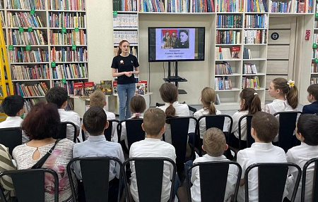 Улица героя – имени К.Е. Ворошилова